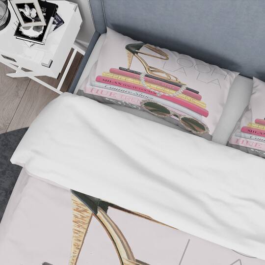 Designart 'Paris Glamourous Gold Style II' Teenage Bedding Set